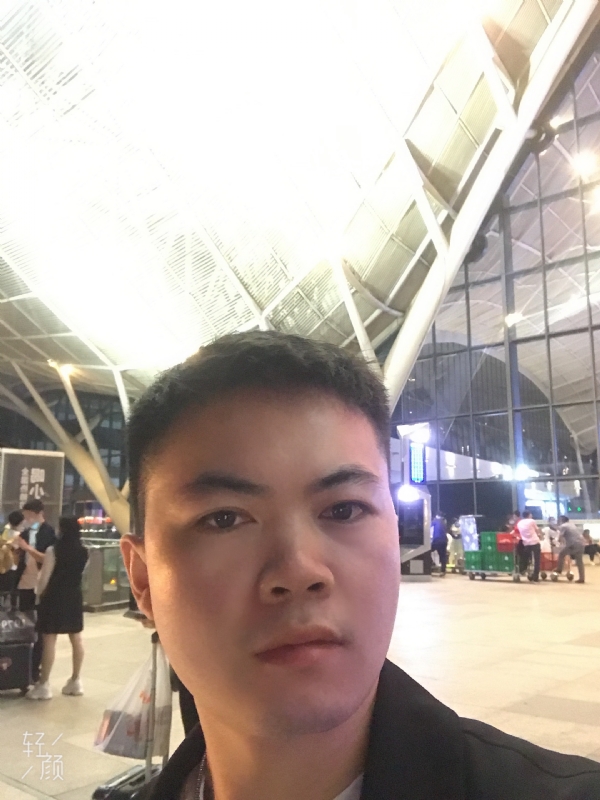 骑马的快乐的第一张照片--武汉交友中心